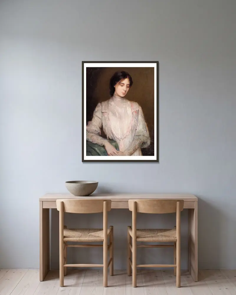 A Gentlewoman av Julian Alden Weir inramad på en vägg