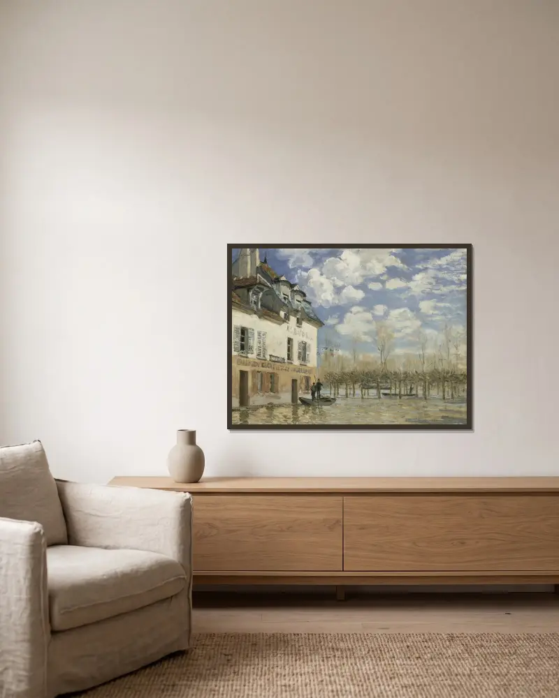 Boat in the Flood at Port Marly av Alfred Sisley inramad på en vägg