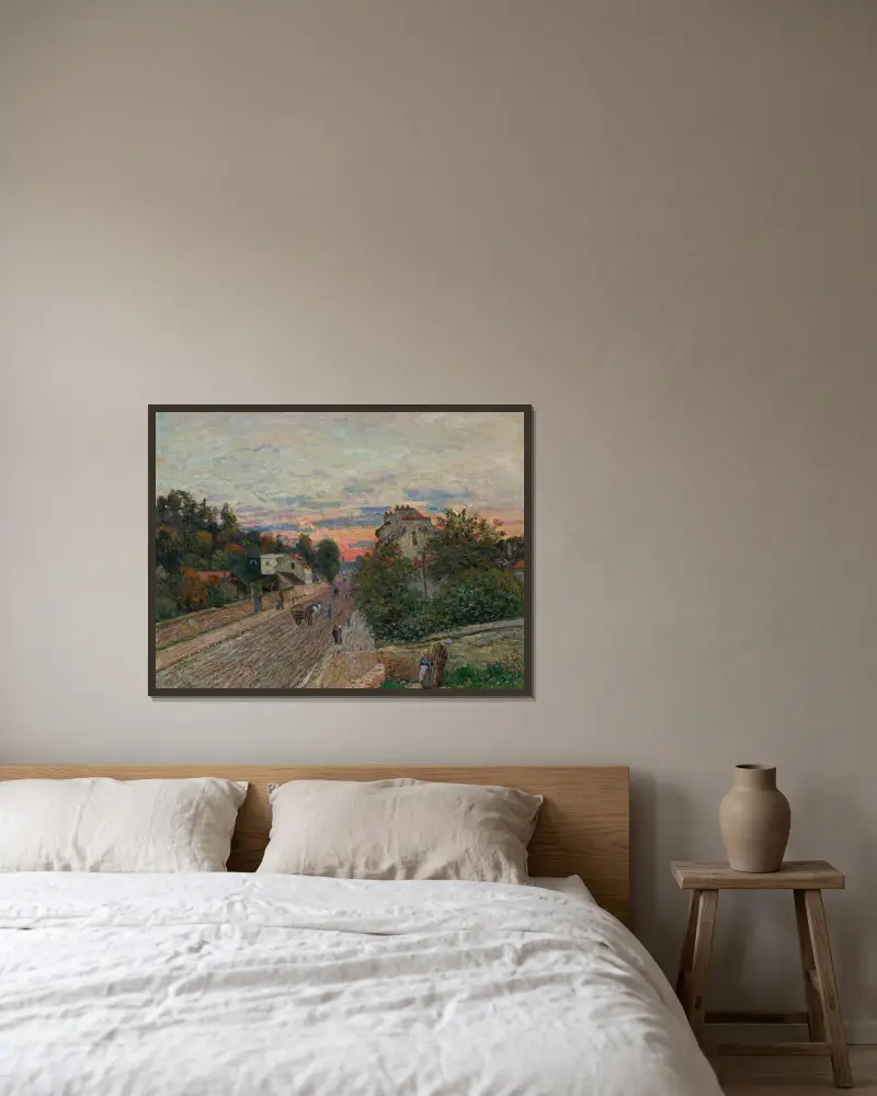 Coucher De Soleil, La Route De Versailles À Chavilles av Alfred Sisley inramad på en vägg