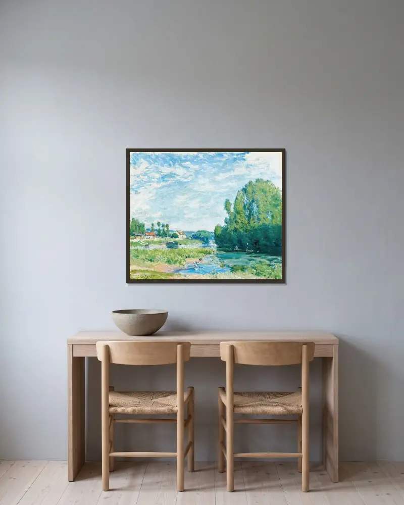 La Mare Aux Canards av Alfred Sisley inramad på en vägg