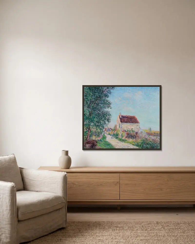 Byn Les Sablons nära Veneux-Nadon av Alfred Sisley inramad på en vägg