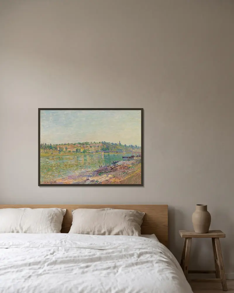 Kullarna vid La Celle-sous-Moret, sedda från Saint-Mammès av Alfred Sisley inramad på en vägg
