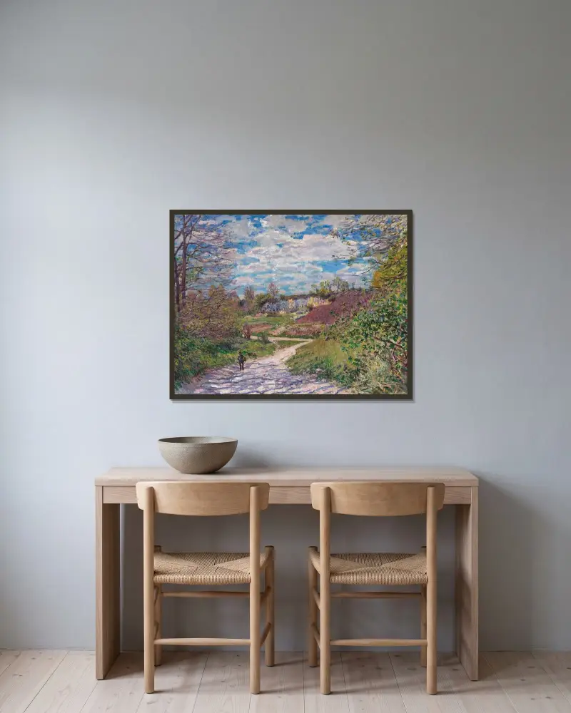 Vintersol i Veneux-Nadon av Alfred Sisley inramad på en vägg