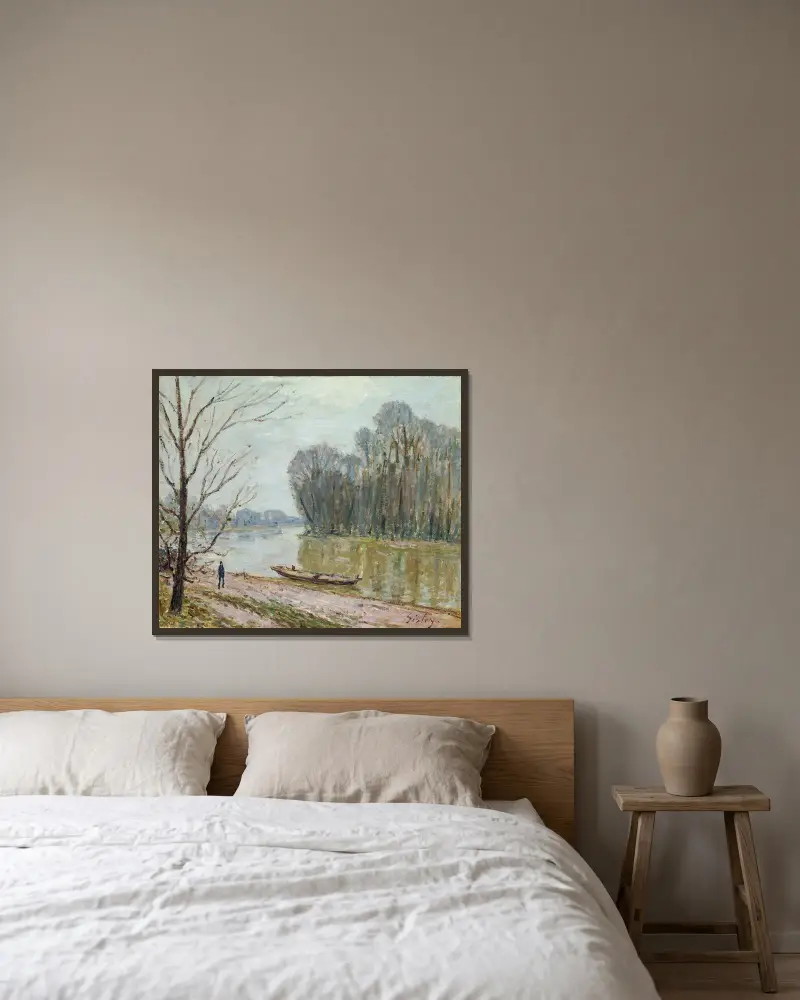 The Loire av Alfred Sisley inramad på en vägg