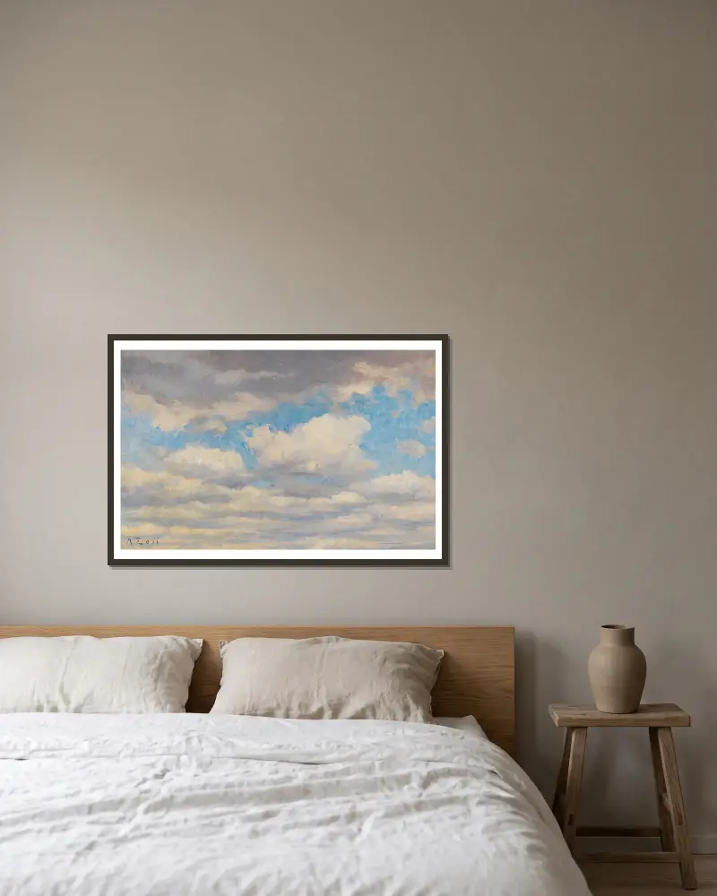 Wolkenstudie von Alfred Zoff gerahmt an einer Wand