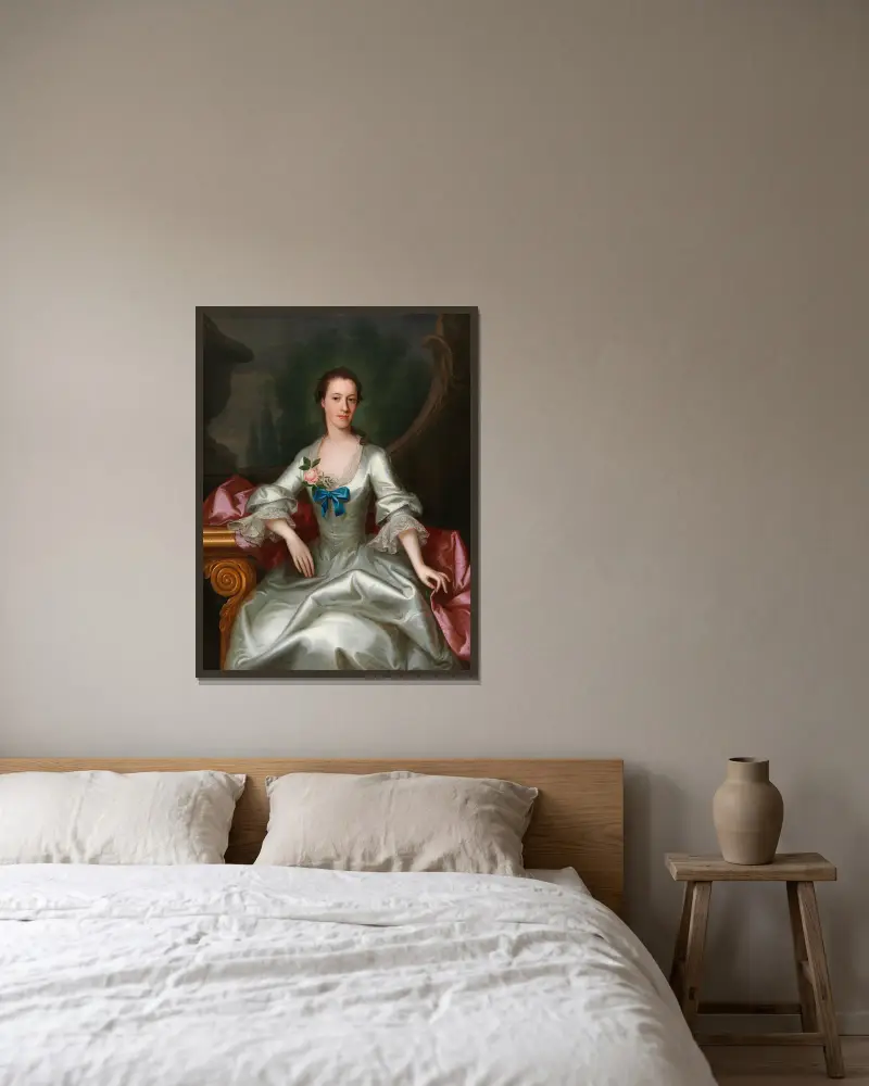 Porträtt av en dam i elegant klänning av Allan Ramsay inramad på en vägg