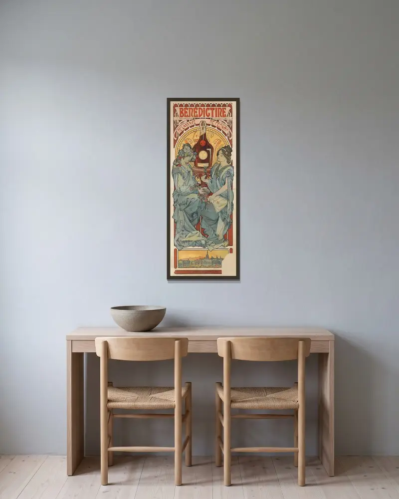 Bénédictine von Alphonse Mucha gerahmt an einer Wand