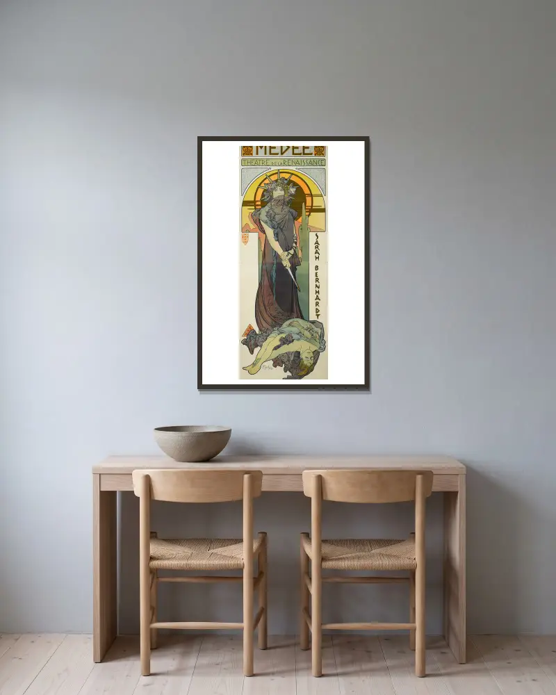 Medee av Alphonse Mucha inramad på en vägg