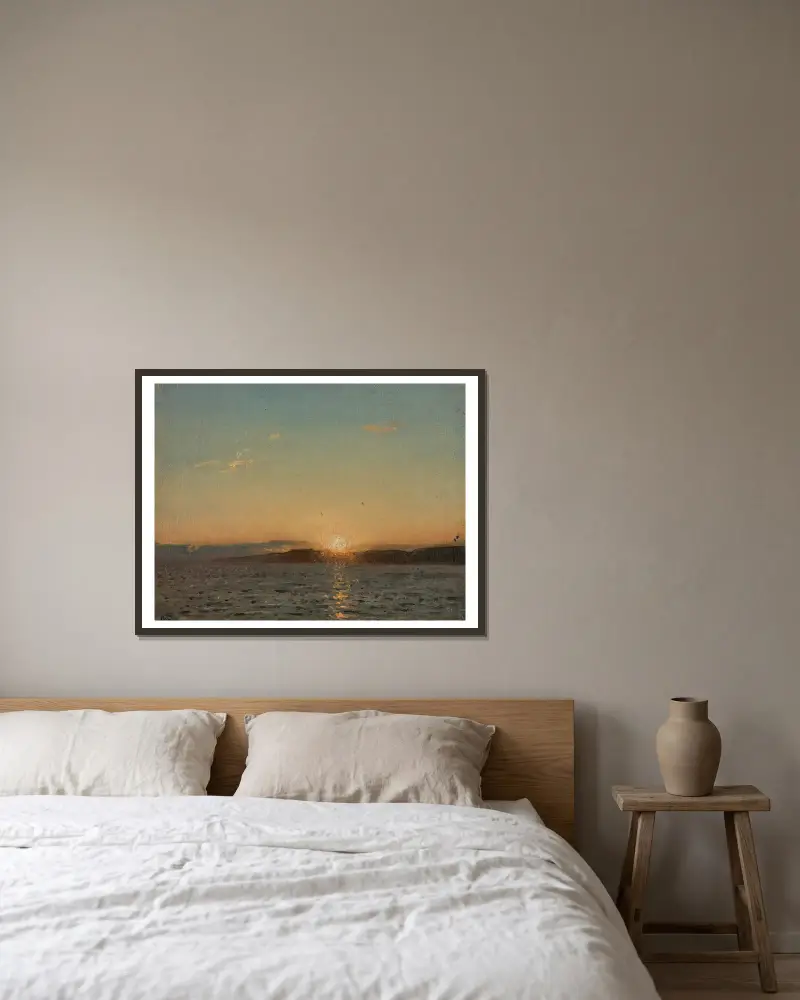 Abendsonne, Hvaler von Amaldus Nielsen gerahmt an einer Wand