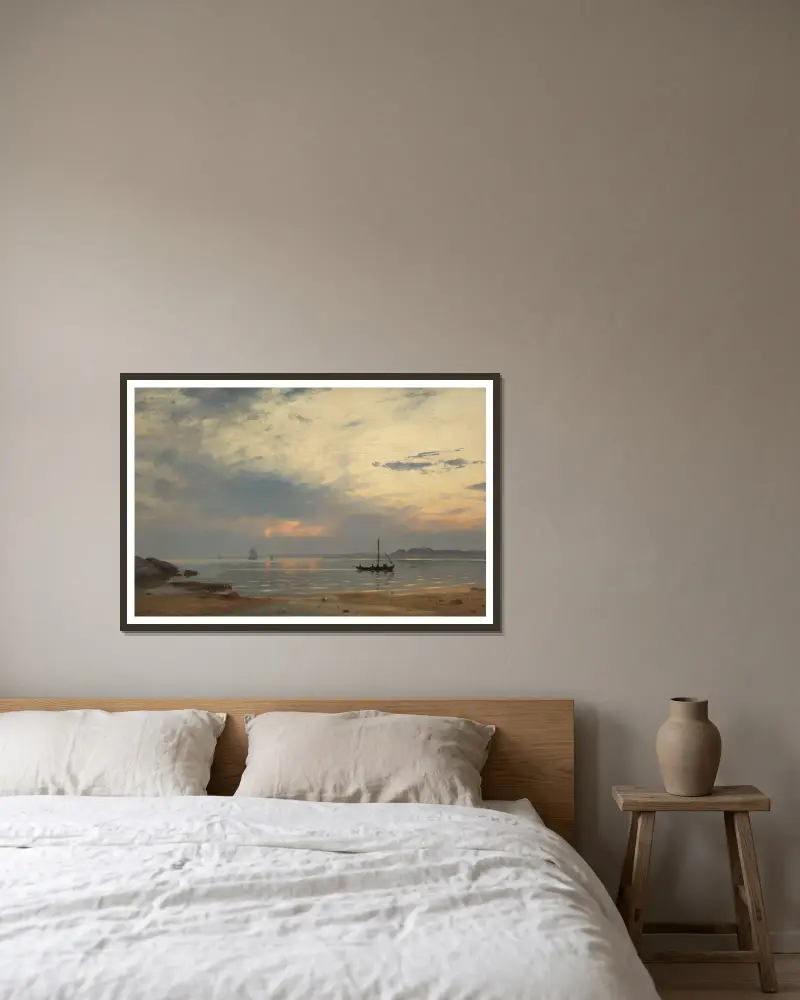 Abend bei Hvaler von Amaldus Nielsen gerahmt an einer Wand