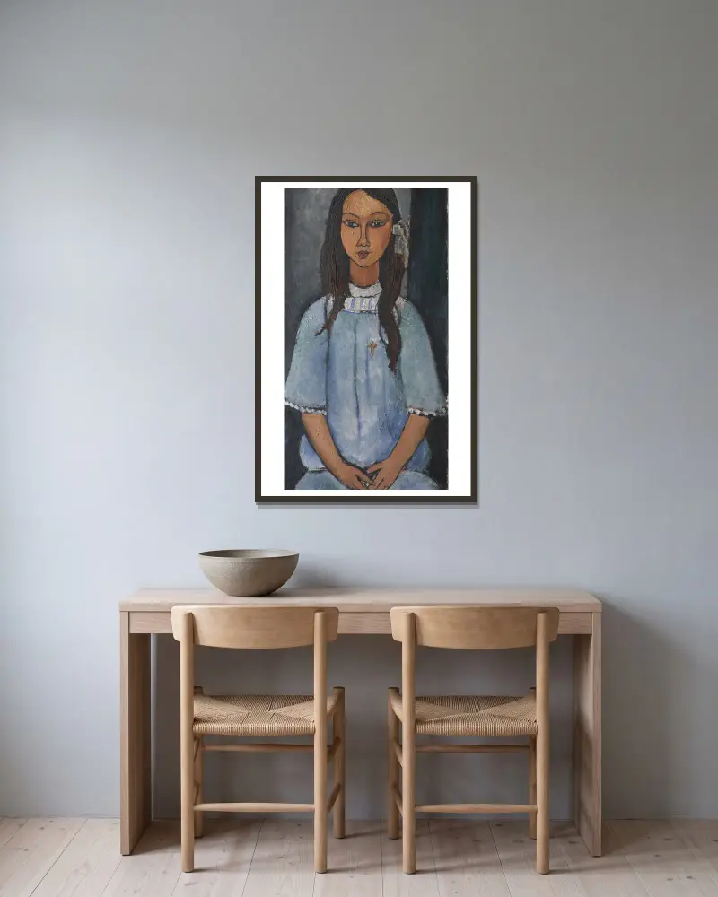 Alice, Amedeo Modigliani v rámu na stěně