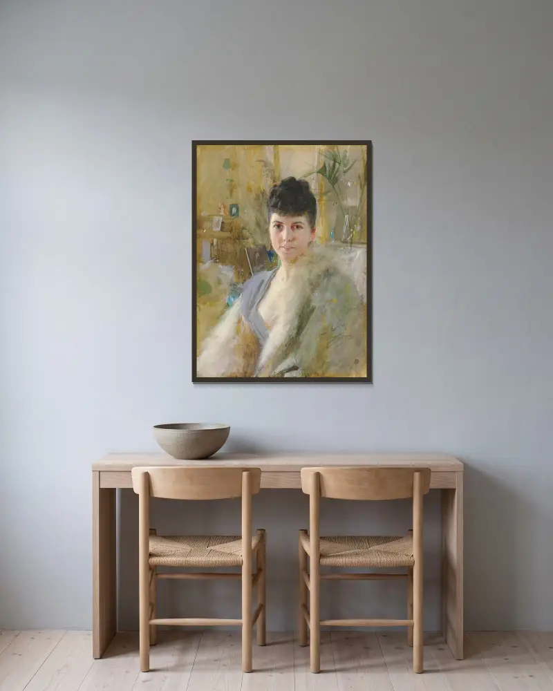 Porträtt av en dam i en salong av Anders Zorn inramad på en vägg