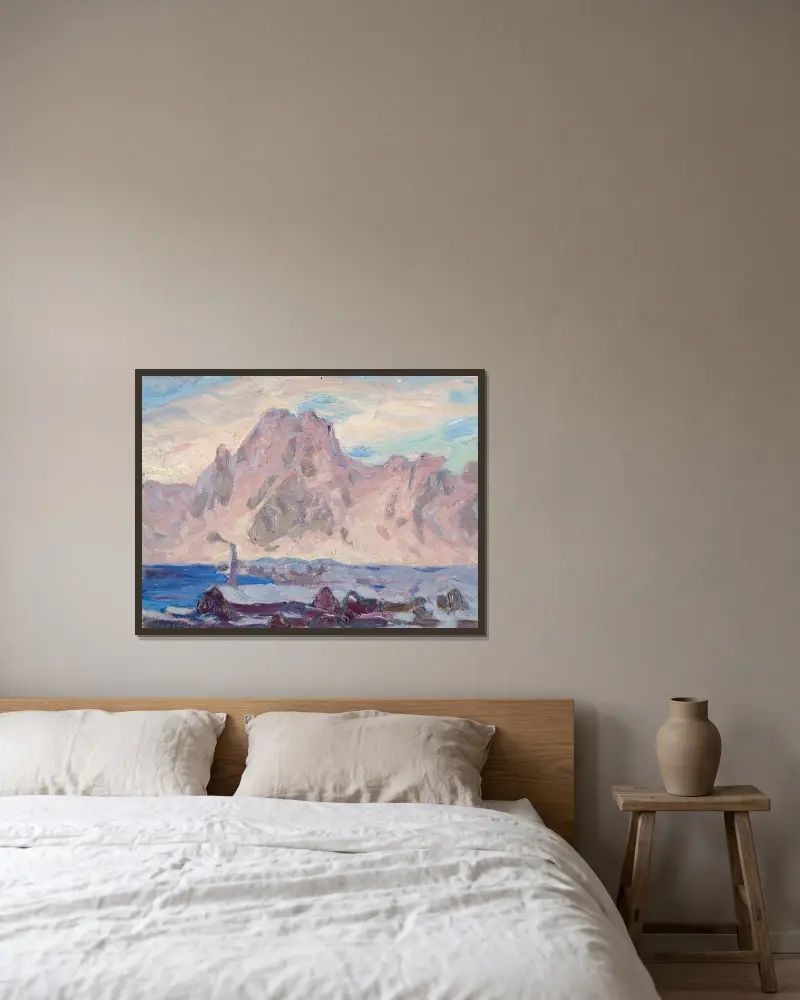 Lofoten in Violett. Studie von Anna Boberg gerahmt an einer Wand