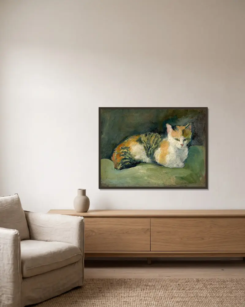 Katze auf grünem Kissen I av August Macke inramad på en vägg