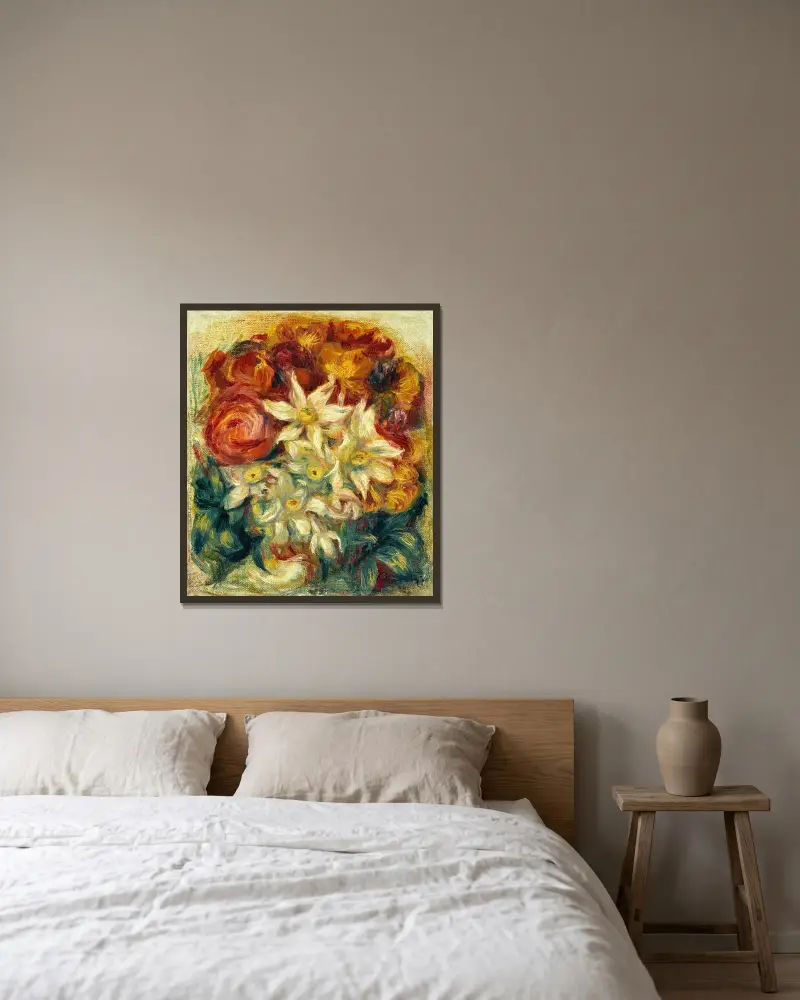Bukett med narcissor och rosor av Pierre-Auguste Renoir inramad på en vägg