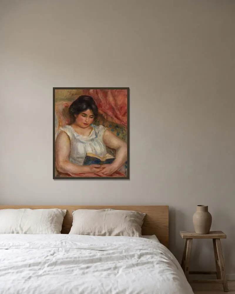 Gabrielle čte, Pierre-Auguste Renoir v rámu na stěně