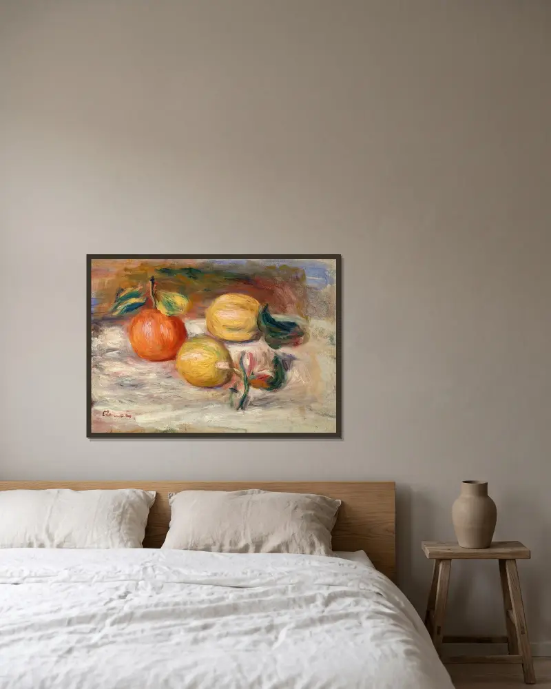 Zitronen und Orange von Pierre-Auguste Renoir gerahmt an einer Wand
