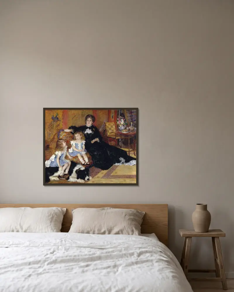 Madame Georges Charpentier und ihre Kinder von Pierre-Auguste Renoir gerahmt an einer Wand
