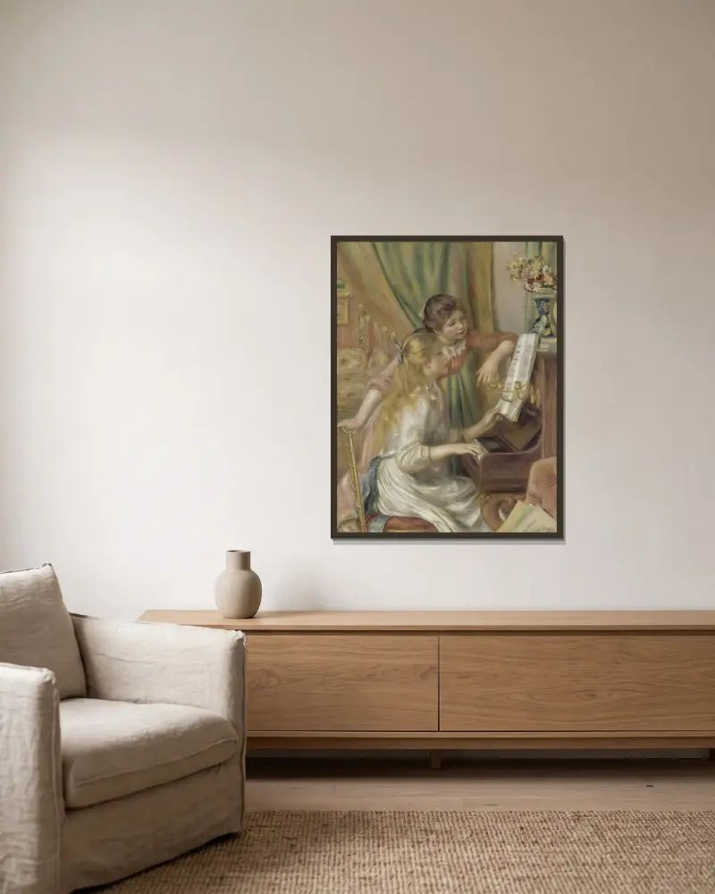 Junge Mädchen am Klavier von Pierre-Auguste Renoir gerahmt an einer Wand