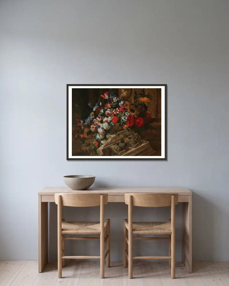 Blommor vid en klassisk kornisch på en terrass av Jean-Baptiste Monnoyer inramad på en vägg