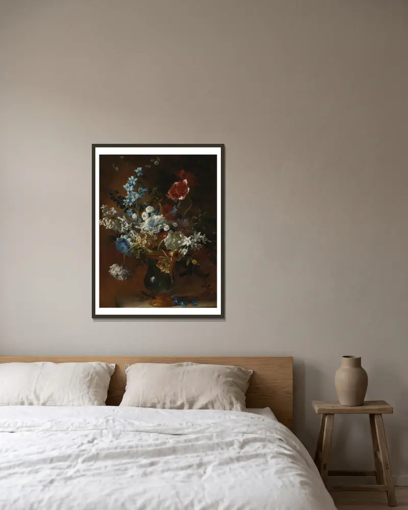 Stilleben med blommor i en vas av Jean-Baptiste Monnoyer inramad på en vägg