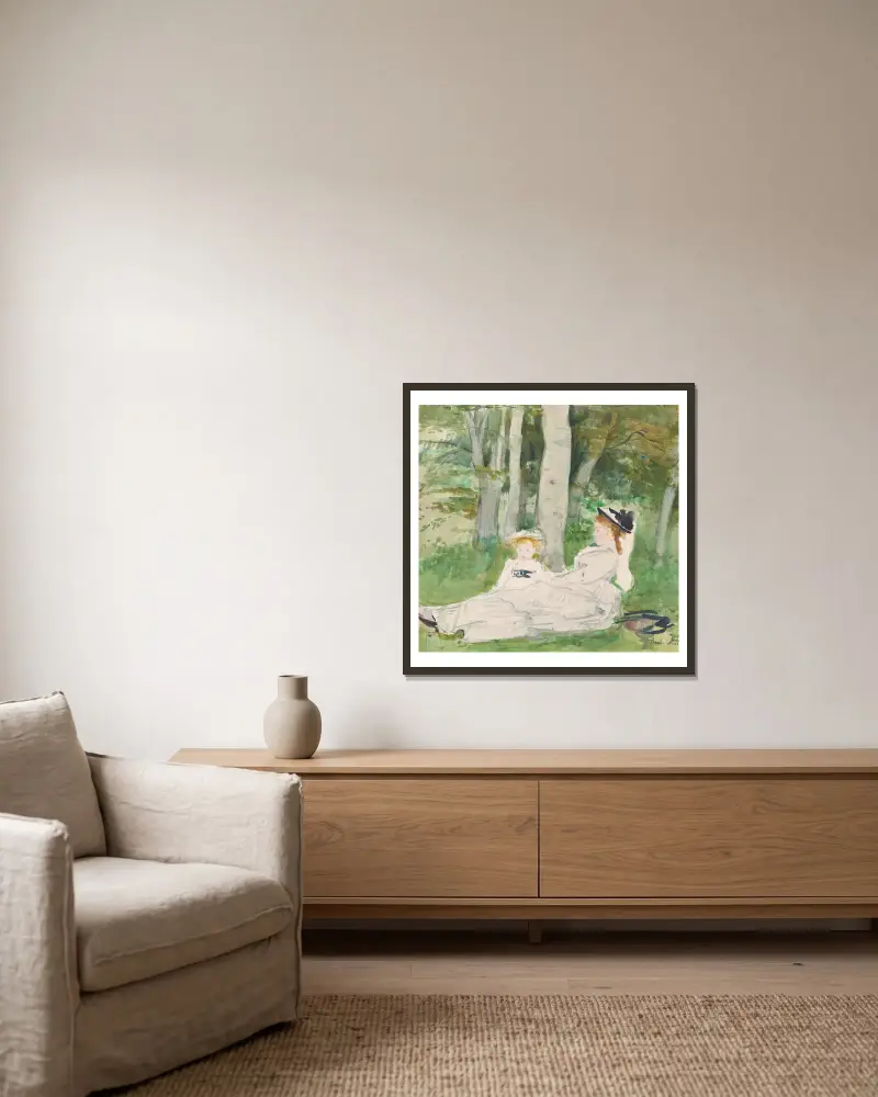 Vid skogsbrynet (Edma och Jeanne) av Berthe Morisot inramad på en vägg