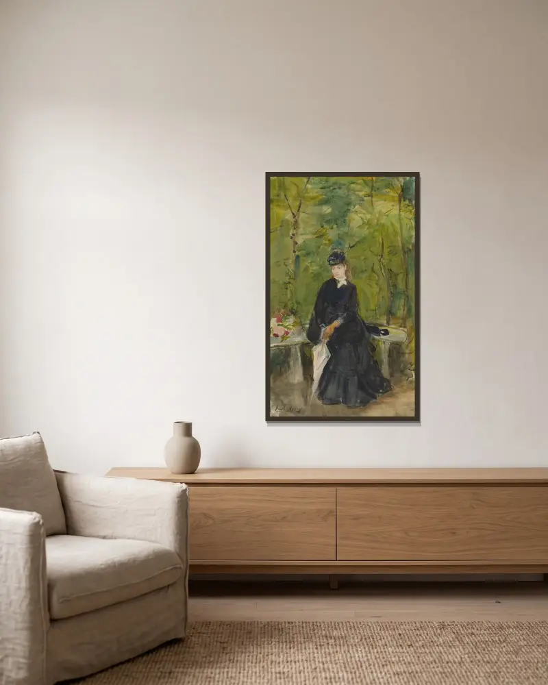 Die Schwester der Künstlerin, Edma, in einem Park sitzend von Berthe Morisot gerahmt an einer Wand
