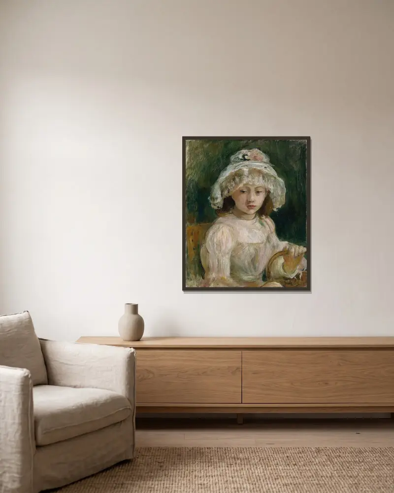Young Girl with Hat av Berthe Morisot inramad på en vägg