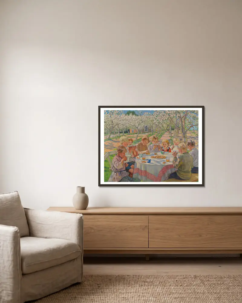 Tee im Apfelgarten von Nikolai Bogdanov-Belsky gerahmt an einer Wand