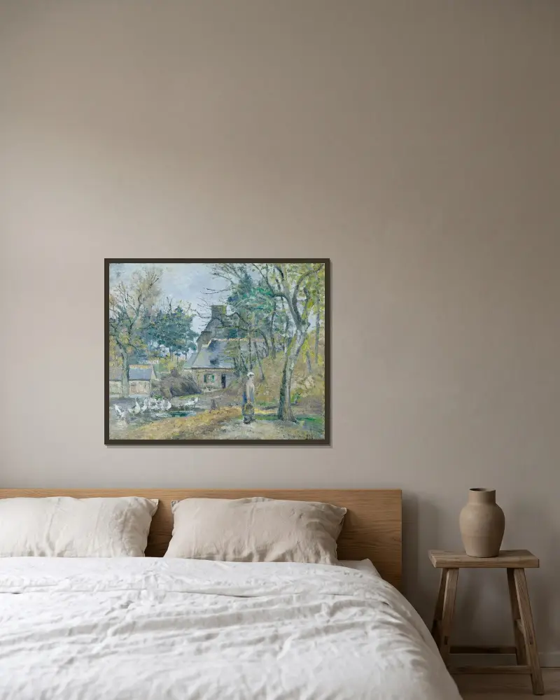 Gården i Montfoucault av Camille Pissarro inramad på en vägg