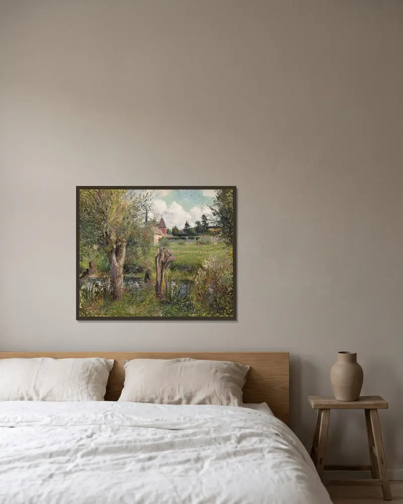 Die Ufer der Epte bei Éragny von Camille Pissarro gerahmt an einer Wand