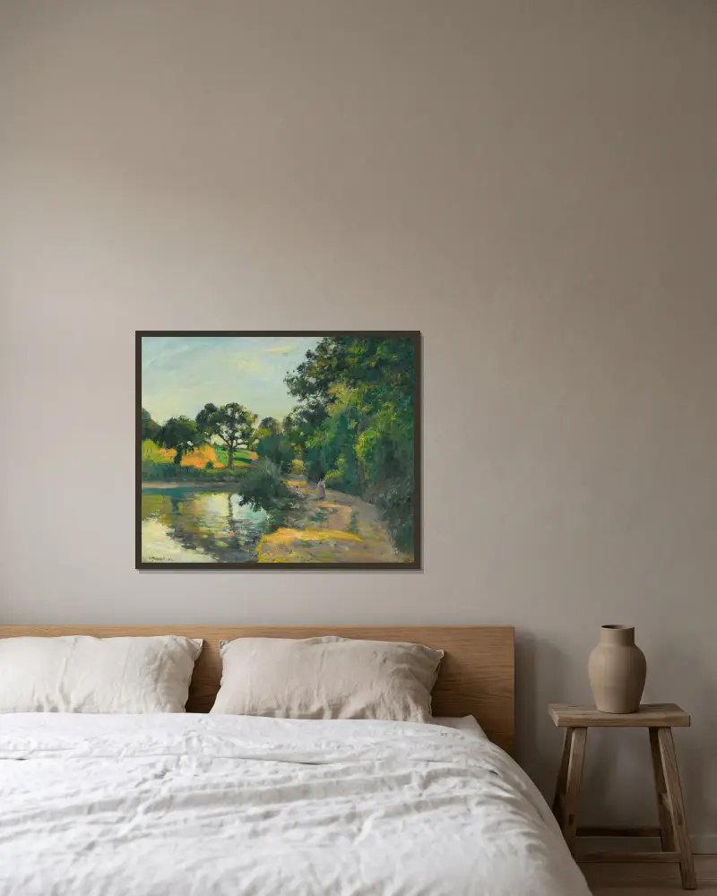 Der Teich bei Sonnenuntergang, Montfoucault, 1874 von Camille Pissarro gerahmt an einer Wand