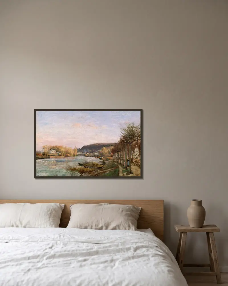 Seinen vid Bougival av Camille Pissarro inramad på en vägg