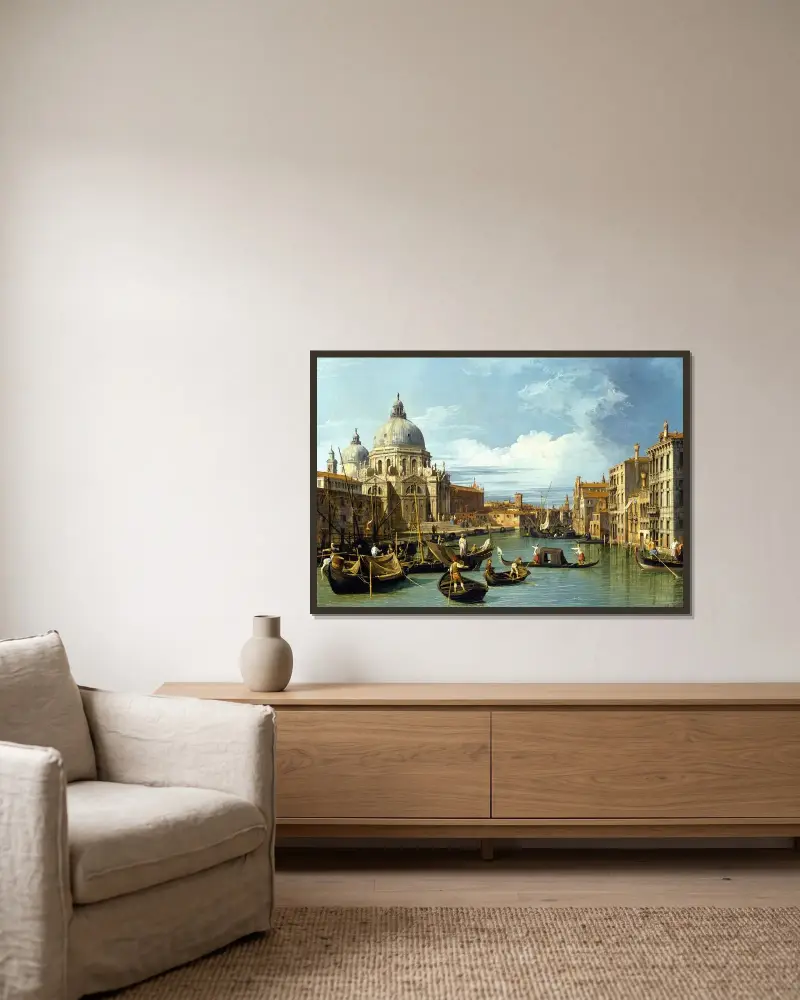 Ingången till Canal Grande, Venedig av Canaletto inramad på en vägg