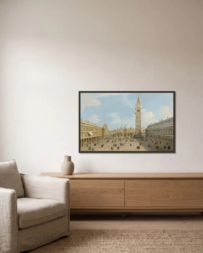 Piazza San Marco i Venedig, mot basilikan i öster av Canaletto inramad på en vägg