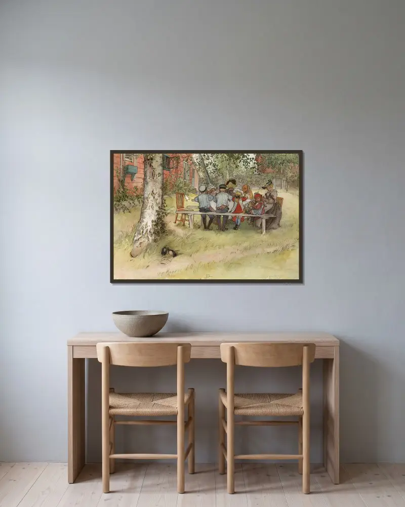 Frukost under stora björken av Carl Larsson inramad på en vägg