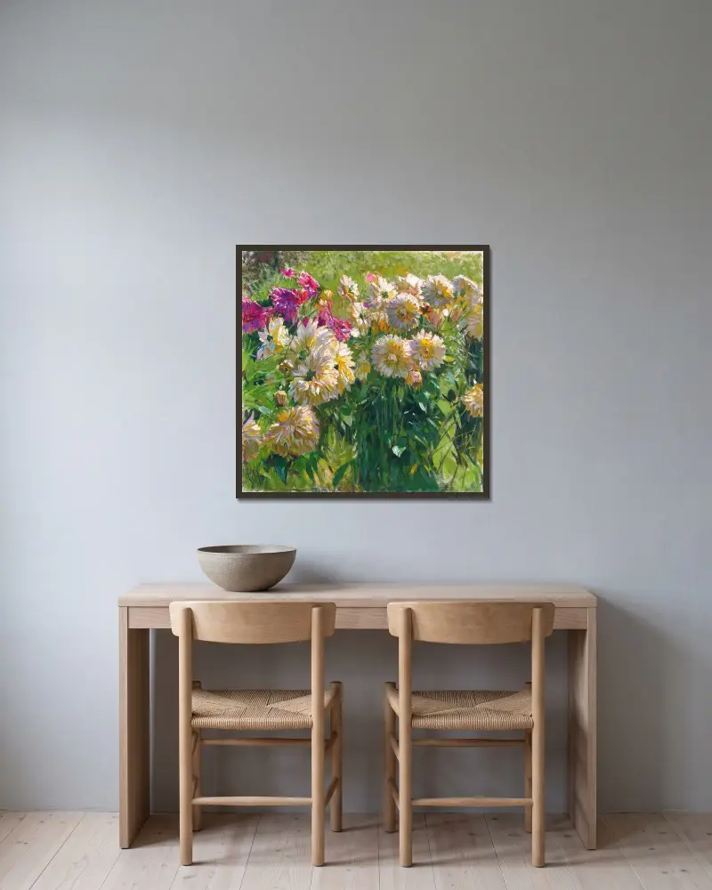 Dahlias av Carl Moll inramad på en vägg