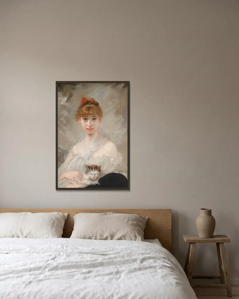 Mädchen mit weißem Tuch und Katze av Charles Chaplin inramad på en vägg