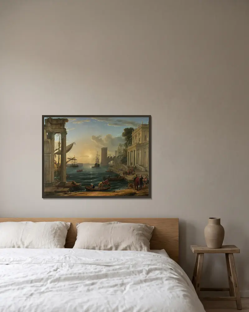 Die Einschiffung der Königin von Saba von Claude Lorrain gerahmt an einer Wand