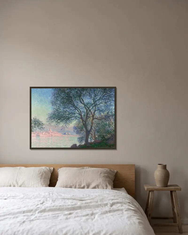 Antibes vue de la Salis av Claude Monet inramad på en vägg