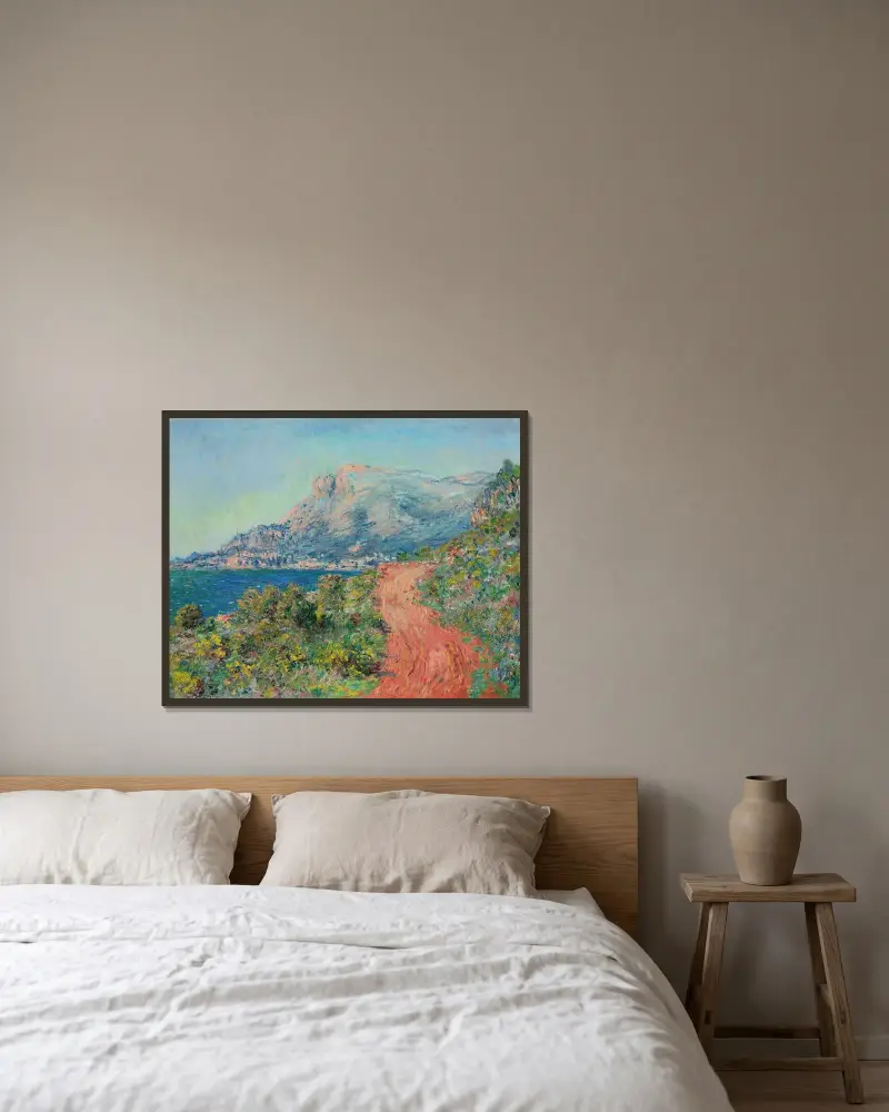 Den röda vägen nära Menton av Claude Monet inramad på en vägg