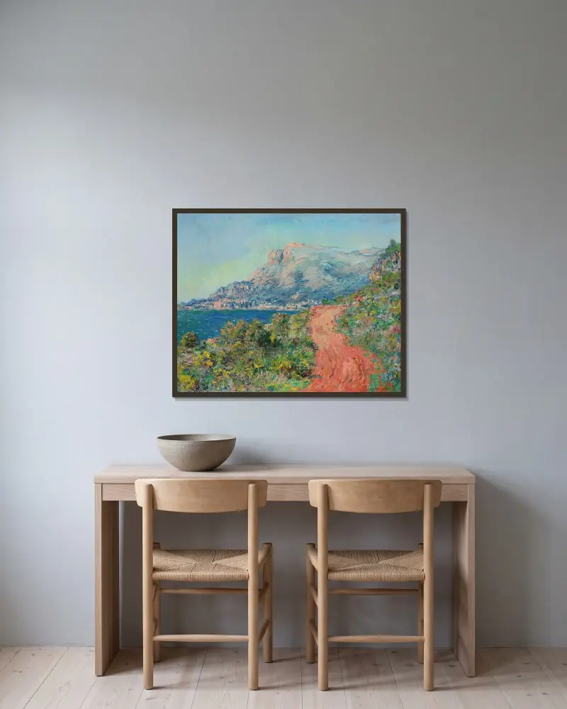 Den röda vägen nära Menton av Claude Monet inramad på en vägg