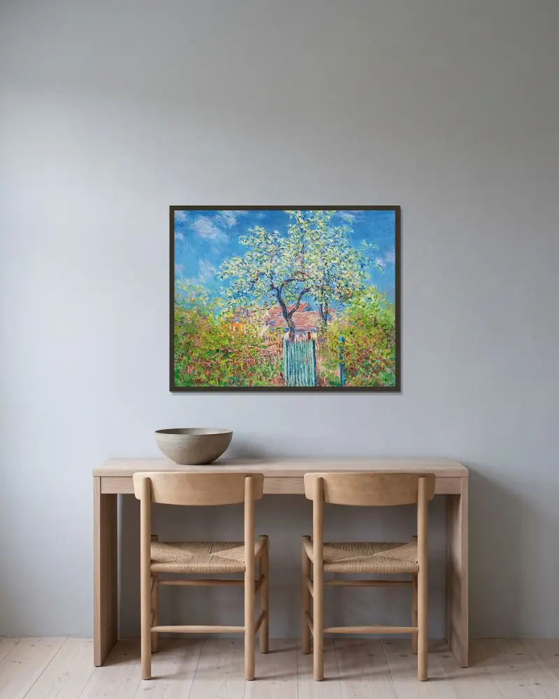 Poirier En Fleurs av Claude Monet inramad på en vägg