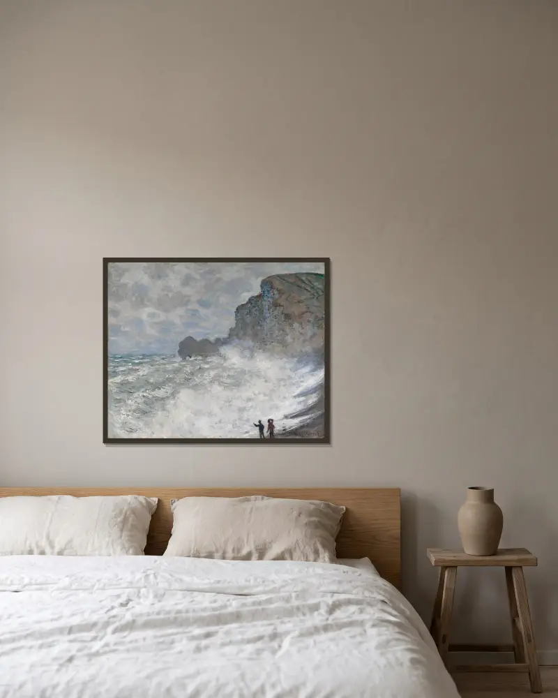 Rough weather at Étretat av Claude Monet inramad på en vägg