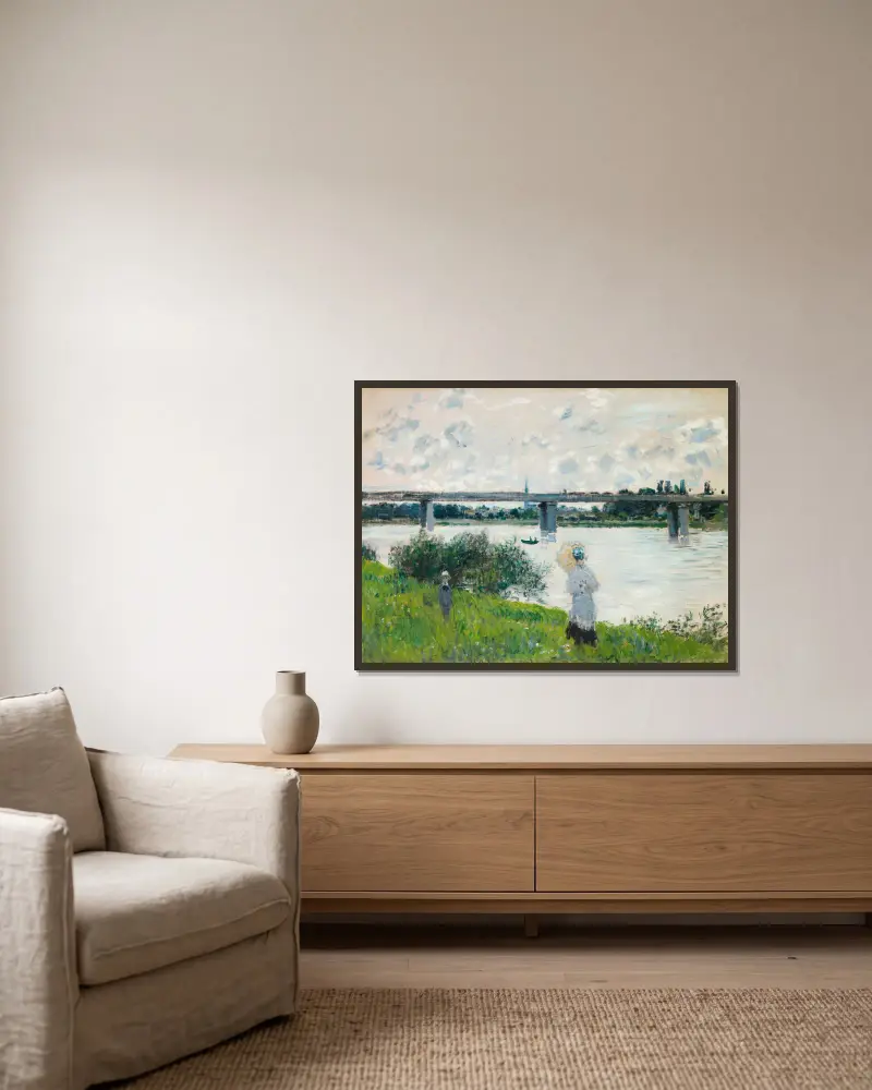 Der Spaziergang mit der Eisenbahnbrücke, Argenteuil von Claude Monet gerahmt an einer Wand
