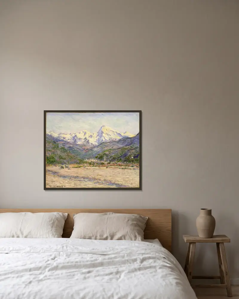 Nerviadalen av Claude Monet inramad på en vägg