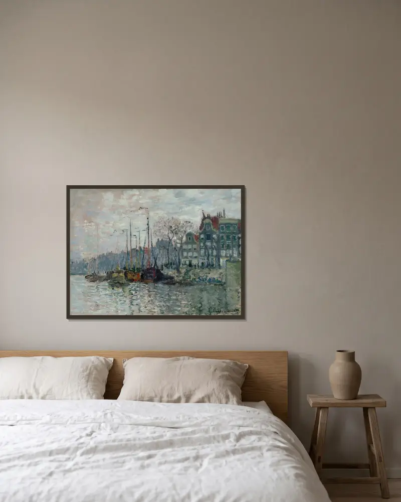 Utsikt över Prins Hendrikkade och Kromme Waal i Amsterdam av Claude Monet inramad på en vägg