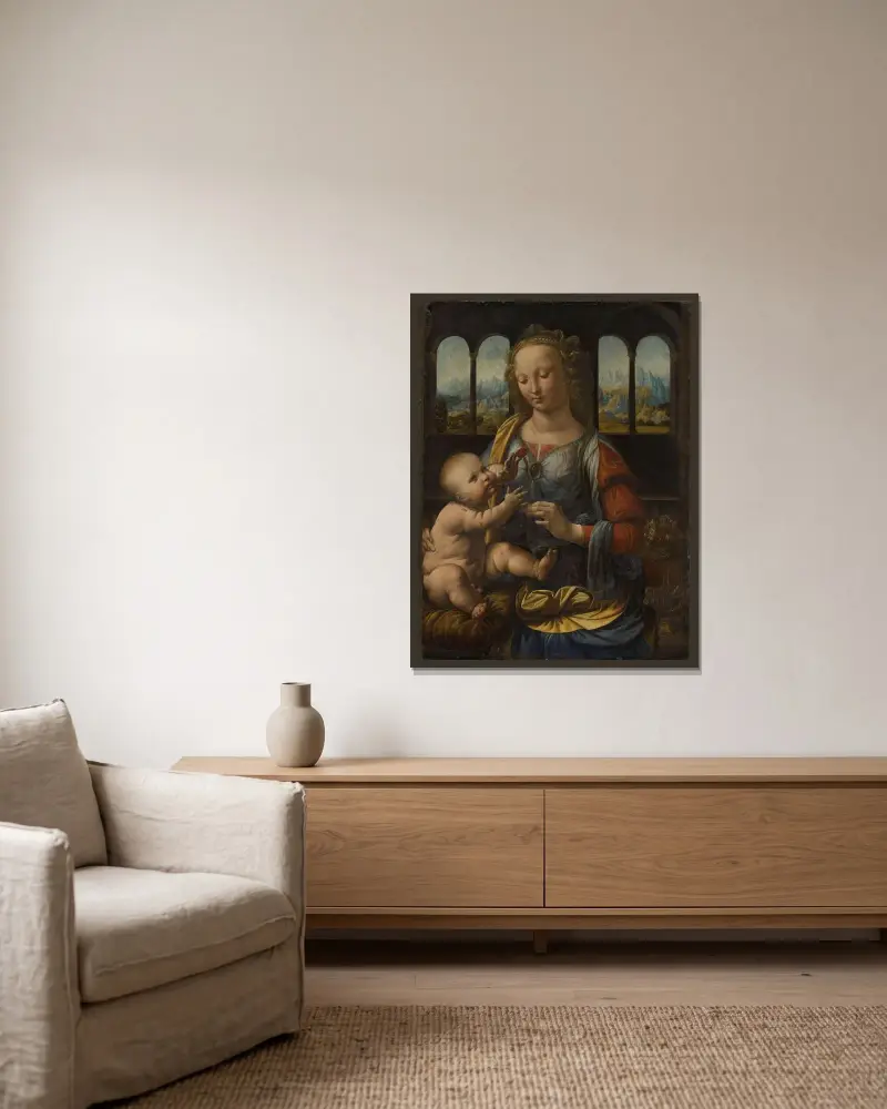 Madonna mit der Nelke von Leonardo da Vinci gerahmt an einer Wand