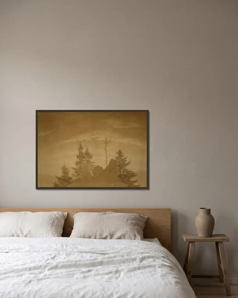 Korset i bergen av Caspar David Friedrich inramad på en vägg
