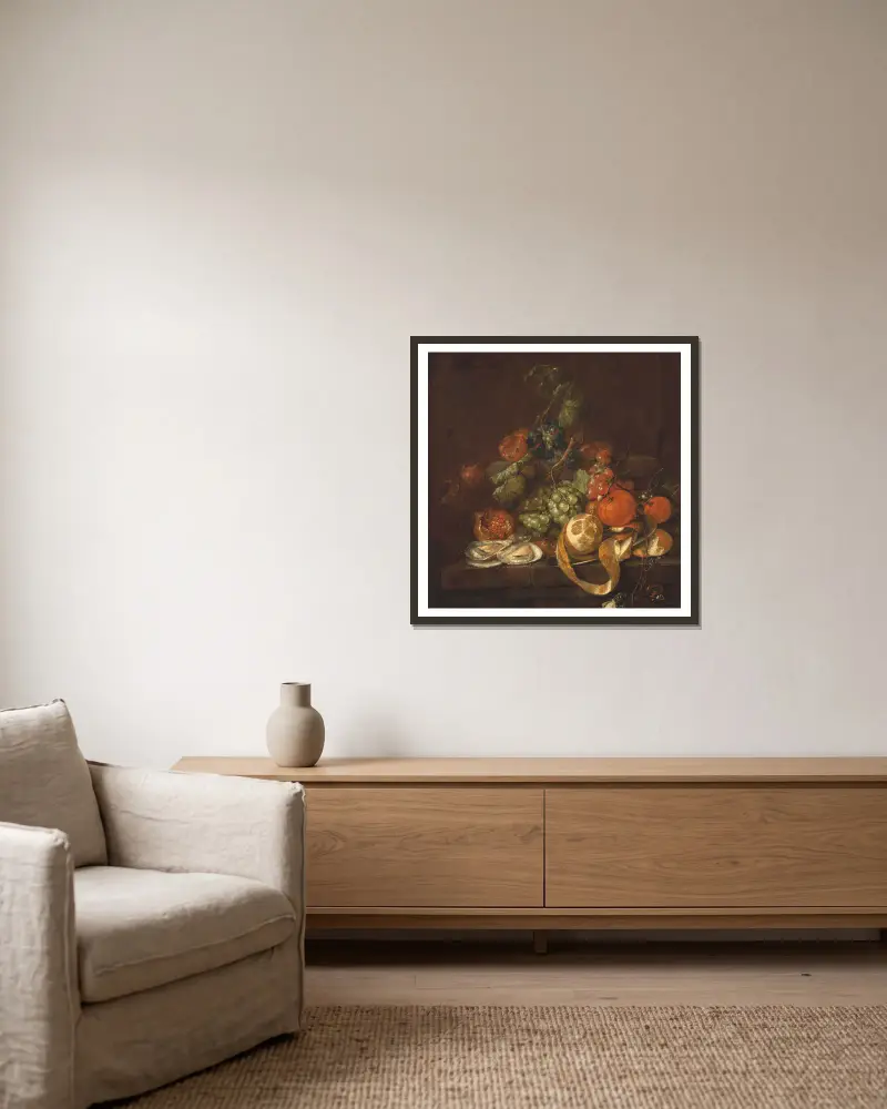 Stilleben med citroner, ostron, druvor och fjärilar på ett bord av Cornelis de Heem inramad på en vägg